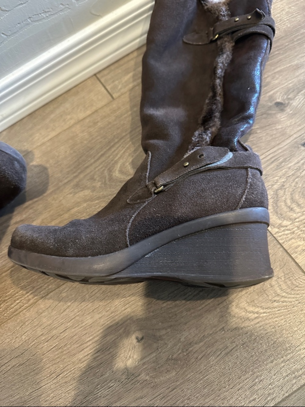BareTraps Women's Dark Brown Leather Suede Knee-high Boots size 7.5M - Picture 4 of 7